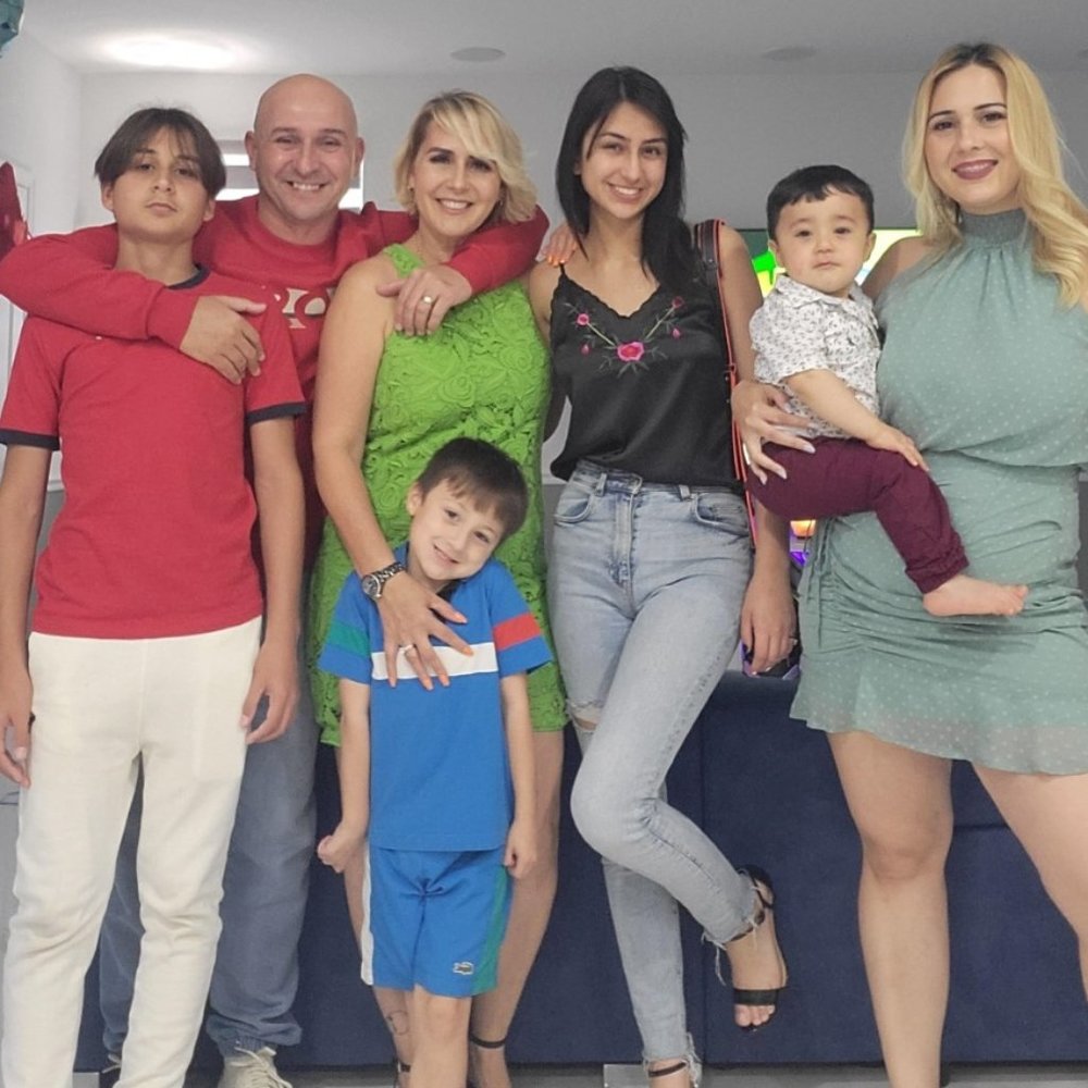 Meet your Posher, Lissette